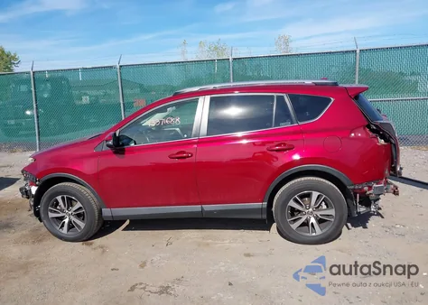 2018 Toyota Rav4 Xle из США, поврежденный, VIN JTMRFREV1JD239047